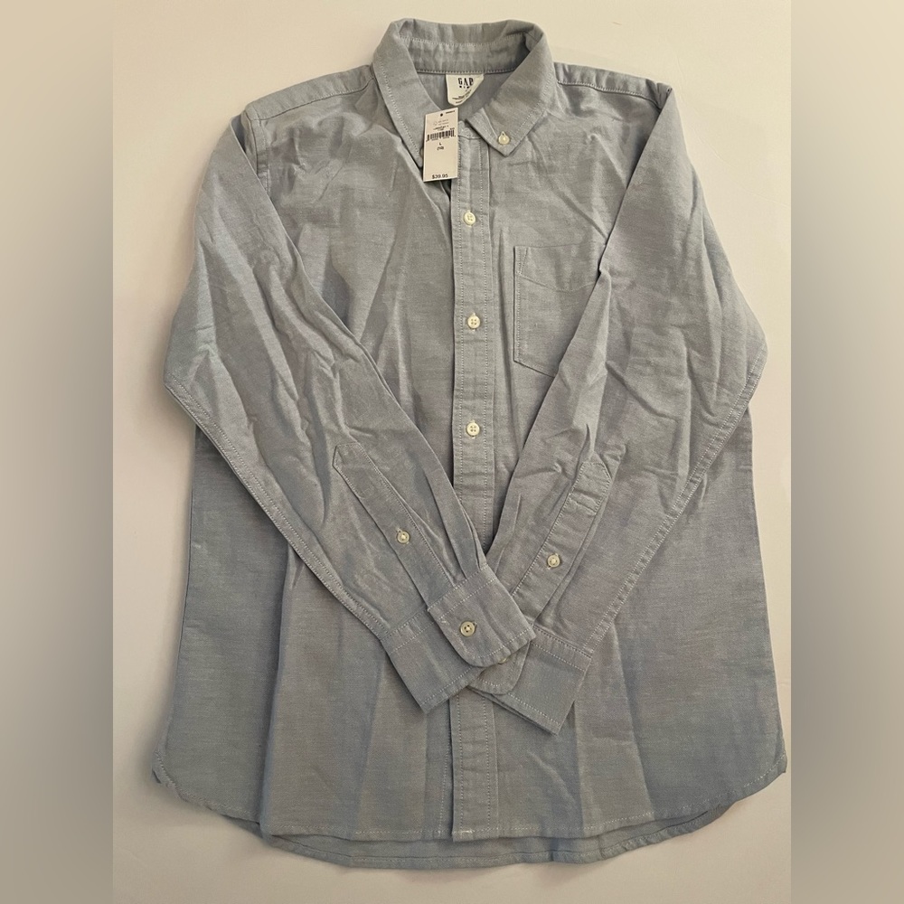 NWT GAP Oxford shirt.
